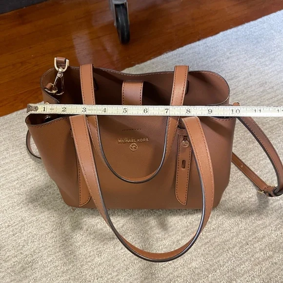 Michael Kors Brown Leather Crossbody Bag *MAKE AN OFFER!!!*